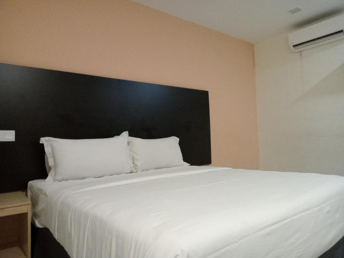 Avenue Bangi Hotel Kajang Exterior foto
